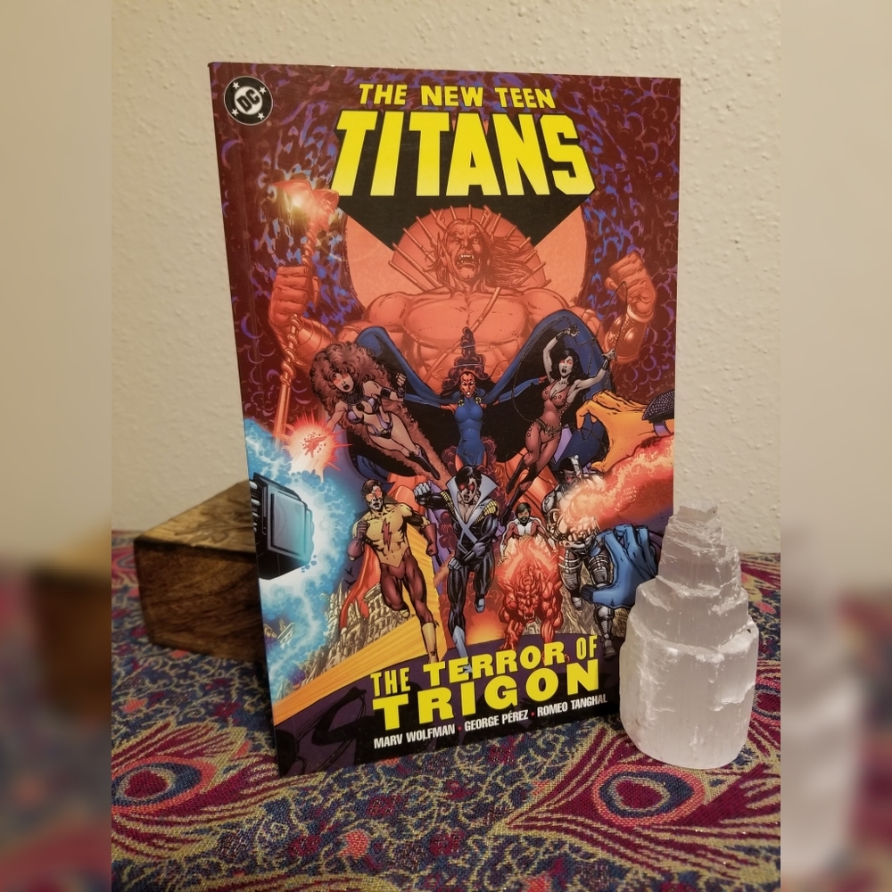 The New Teen Titans Raven Comic Book